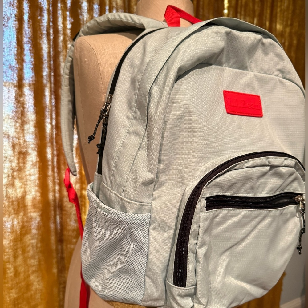 L.L. Bean Light Blue Backpack - Picture 2 of 4